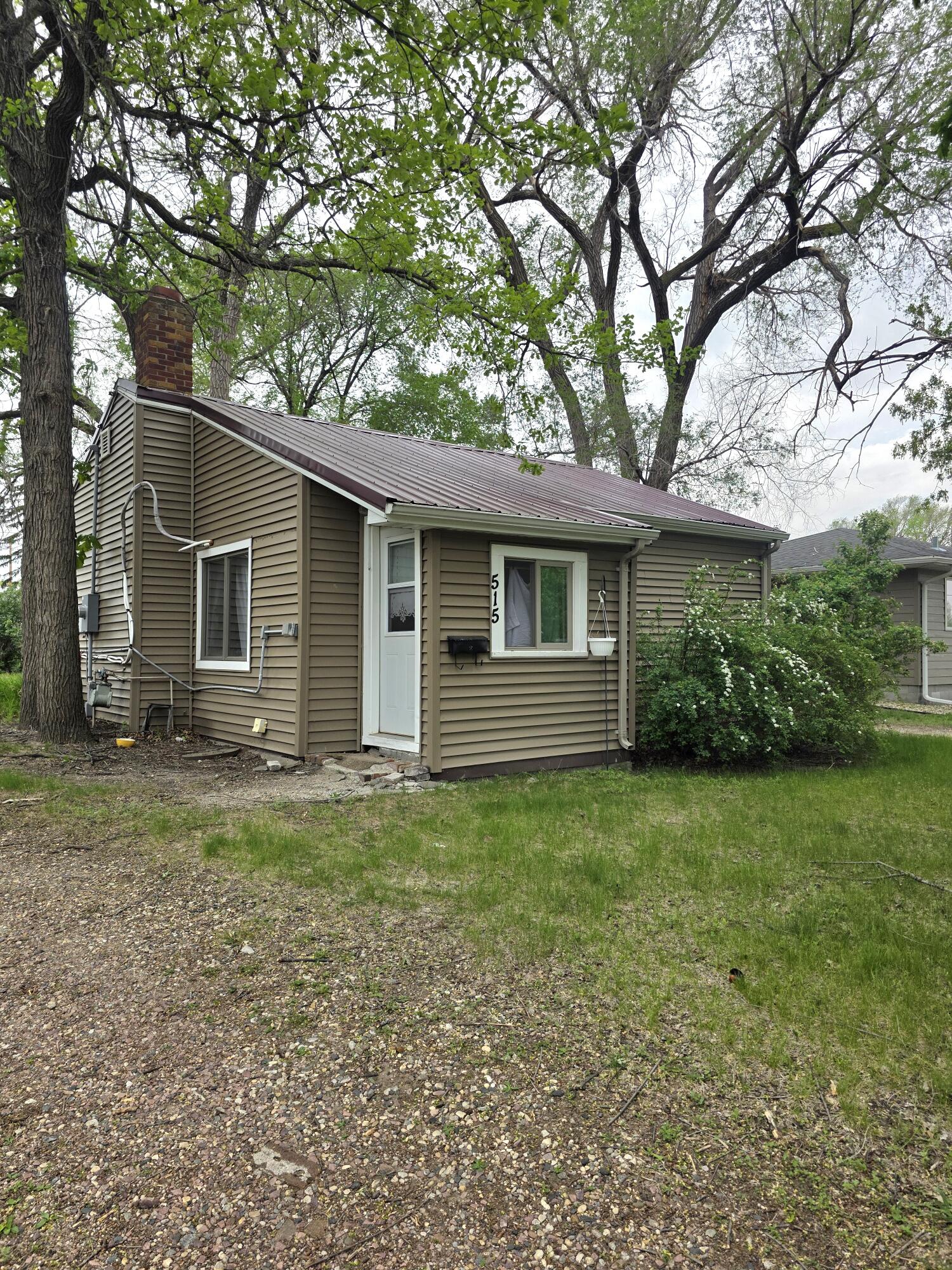 515 W 13th Ave