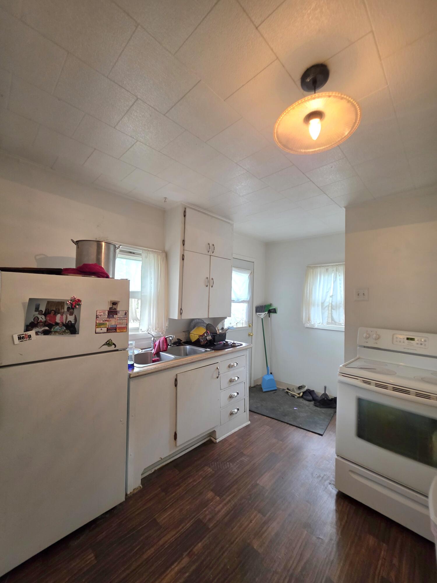 515 W 13th Ave