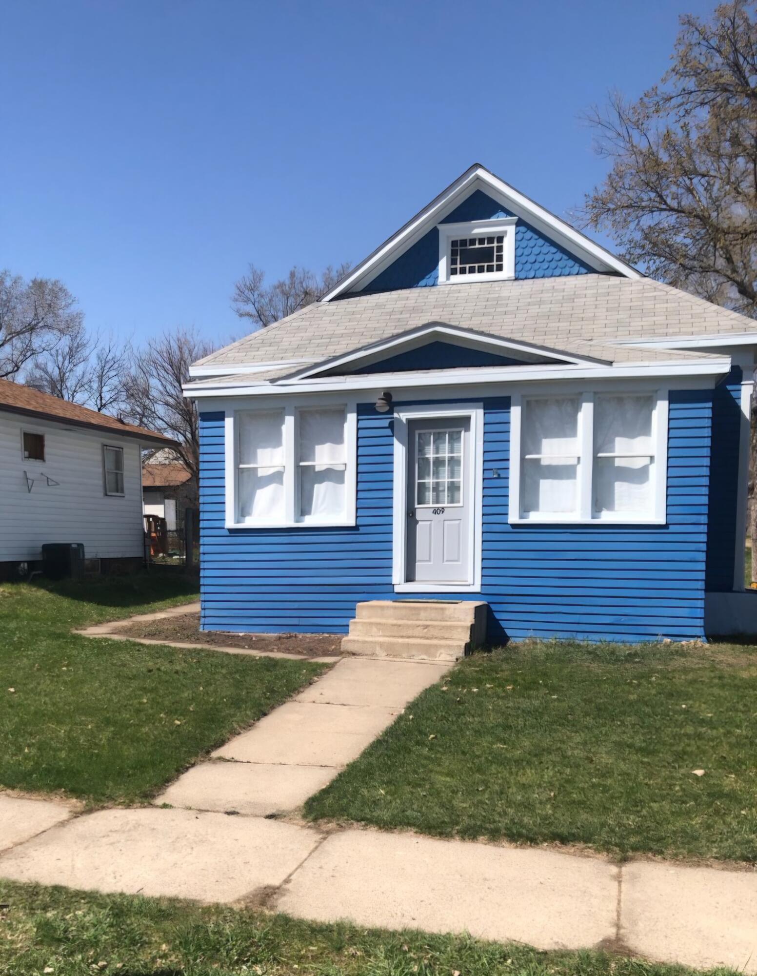 409 N Wallace Ave