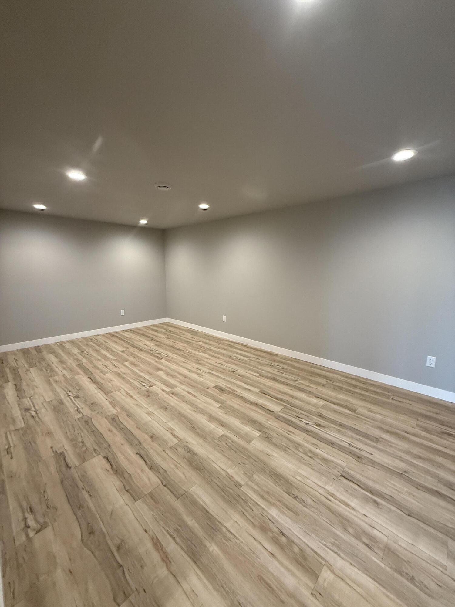112 Pershing Ave