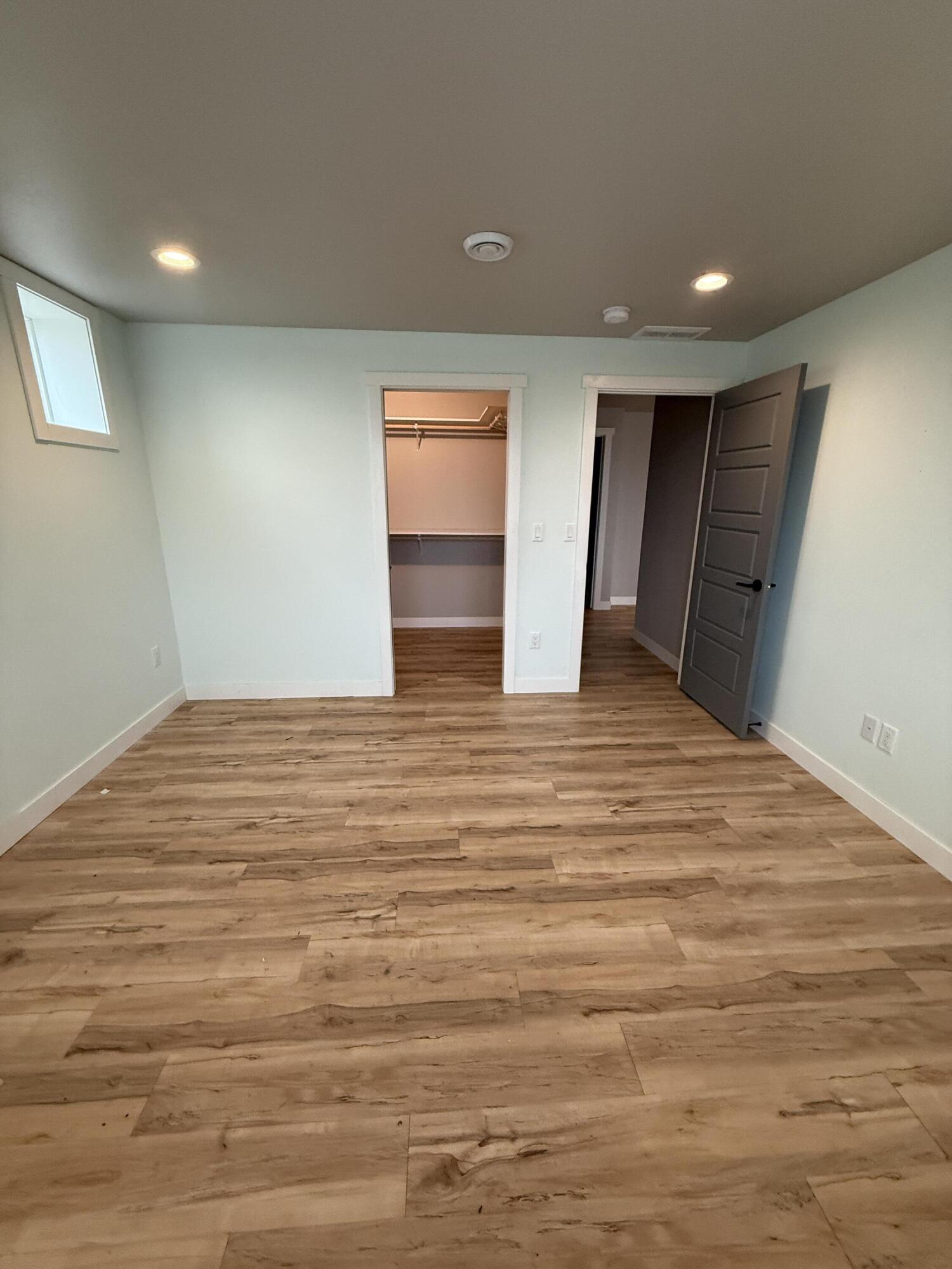 112 Pershing Ave