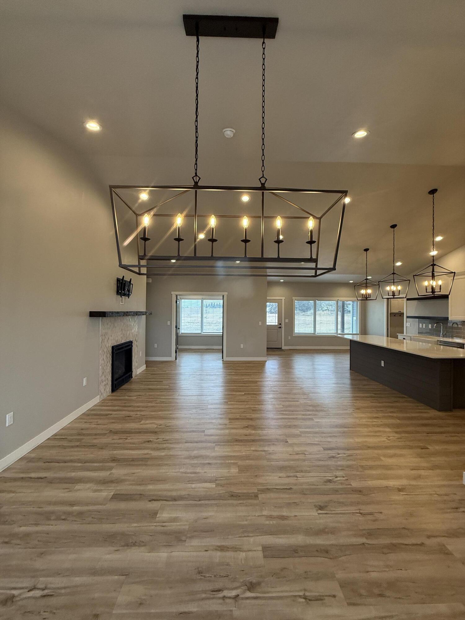 112 Pershing Ave