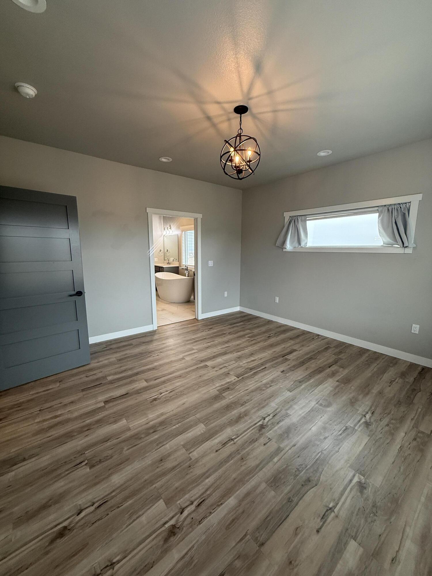 112 Pershing Ave