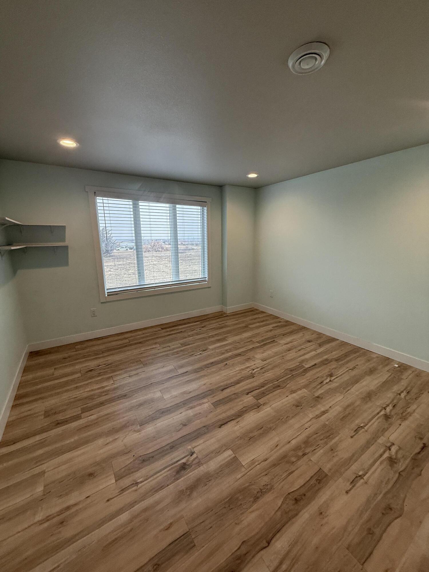 112 Pershing Ave