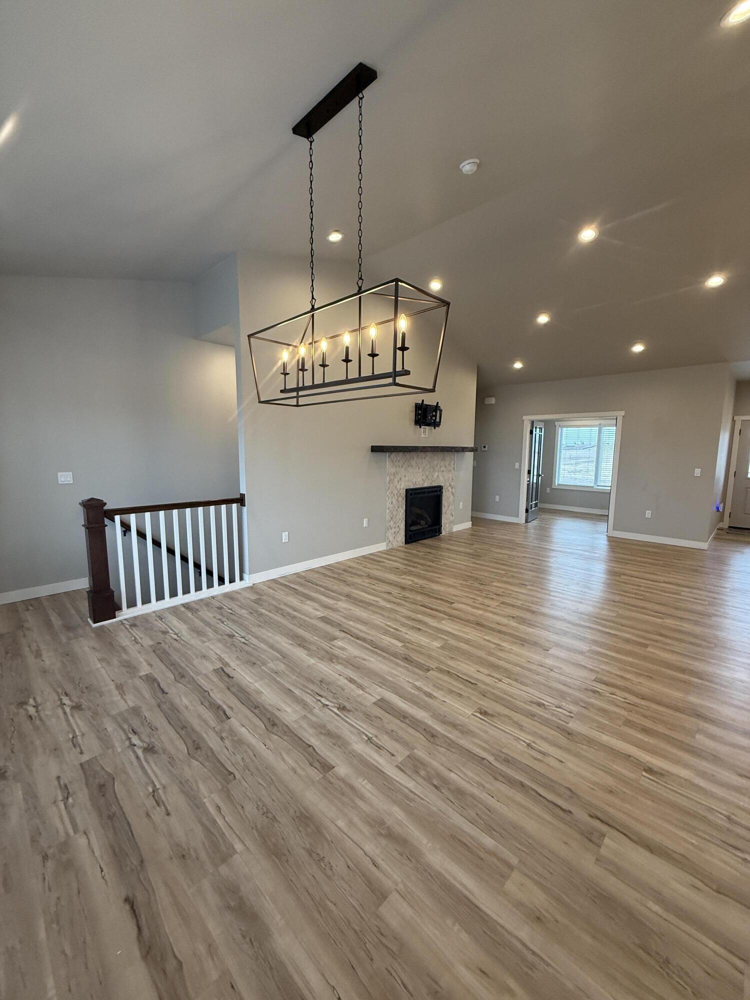 112 Pershing Ave