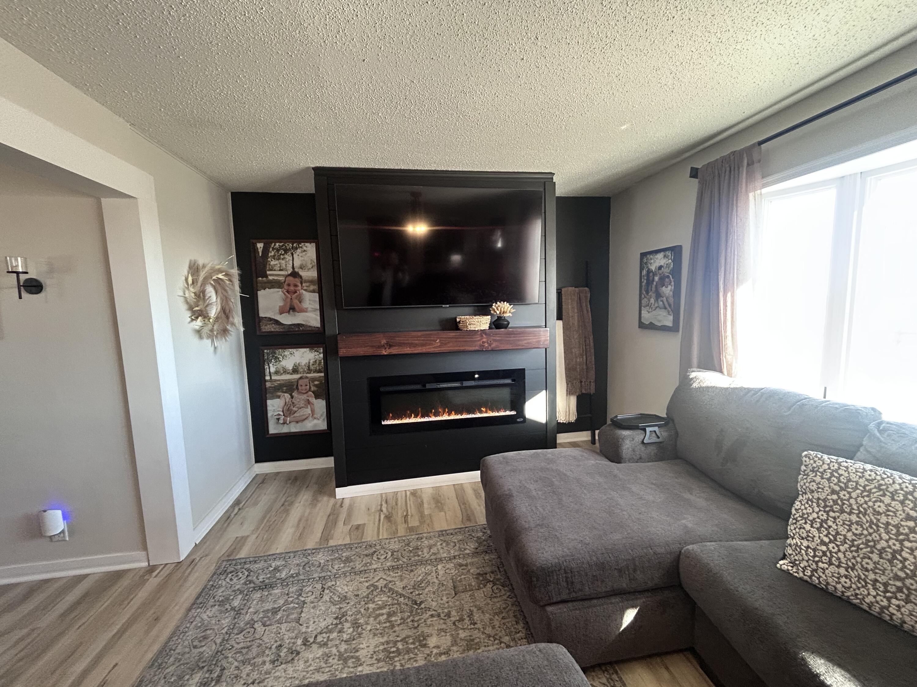 23991 HWY 37