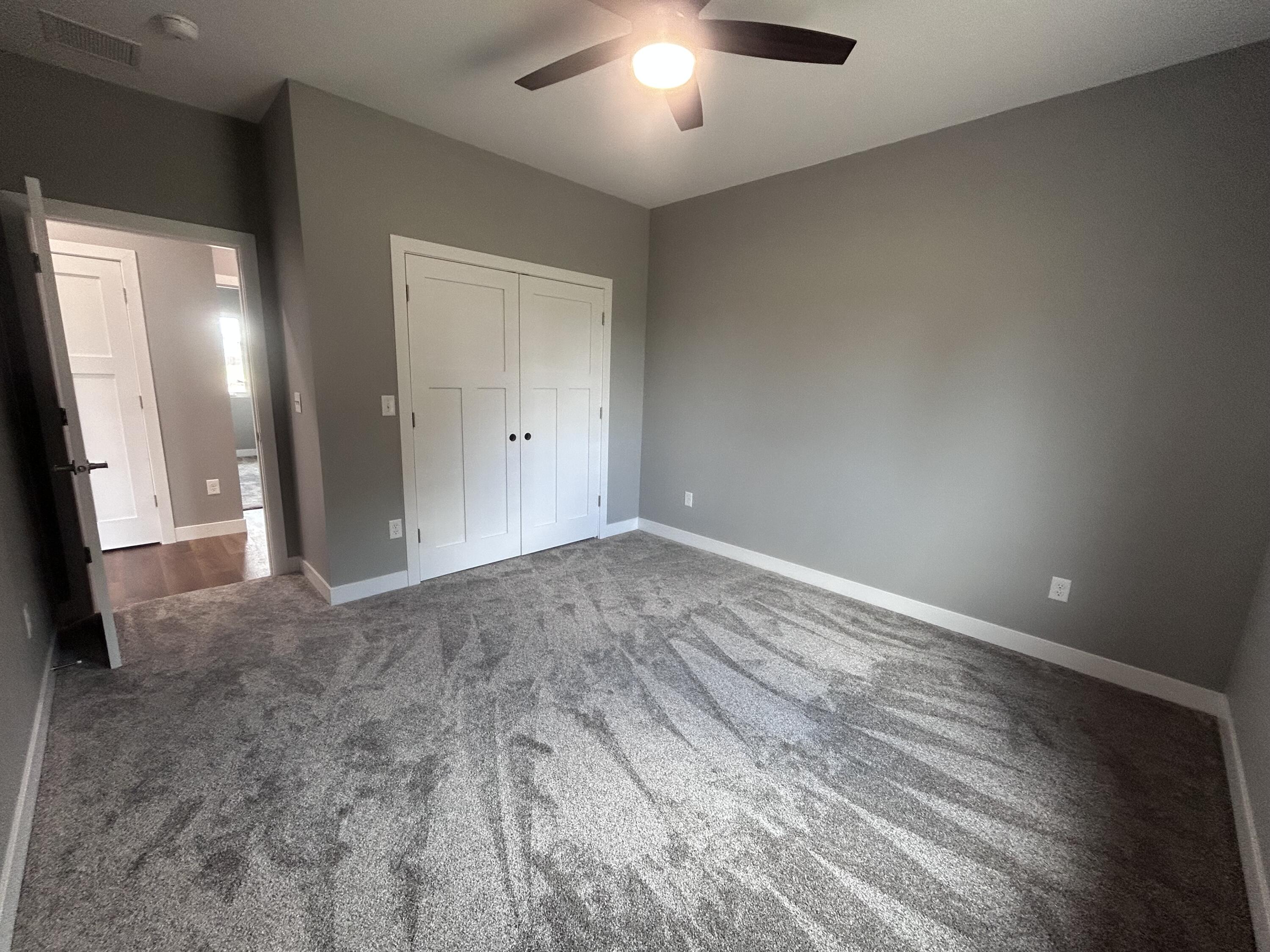 1145 Woods Cir