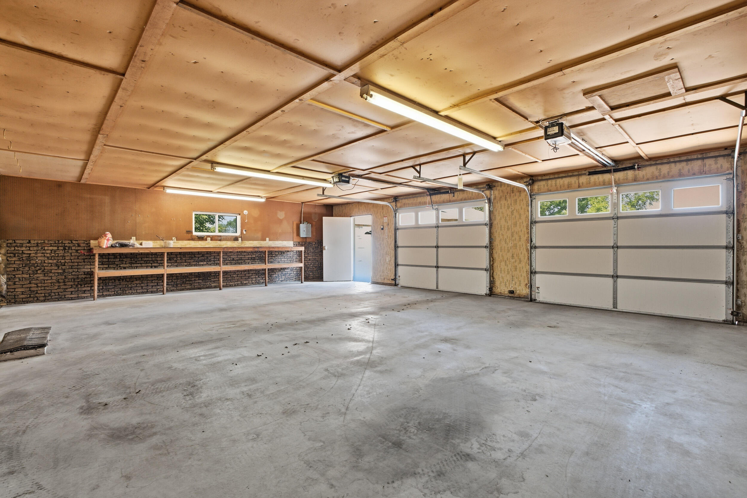 203 3rd St