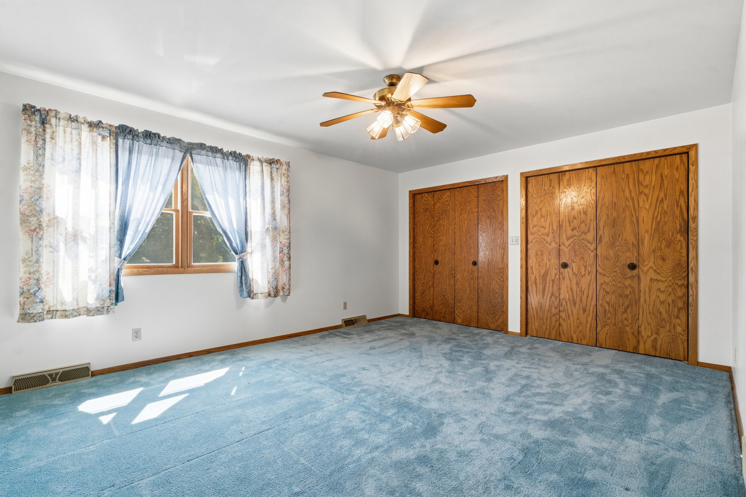 203 3rd St