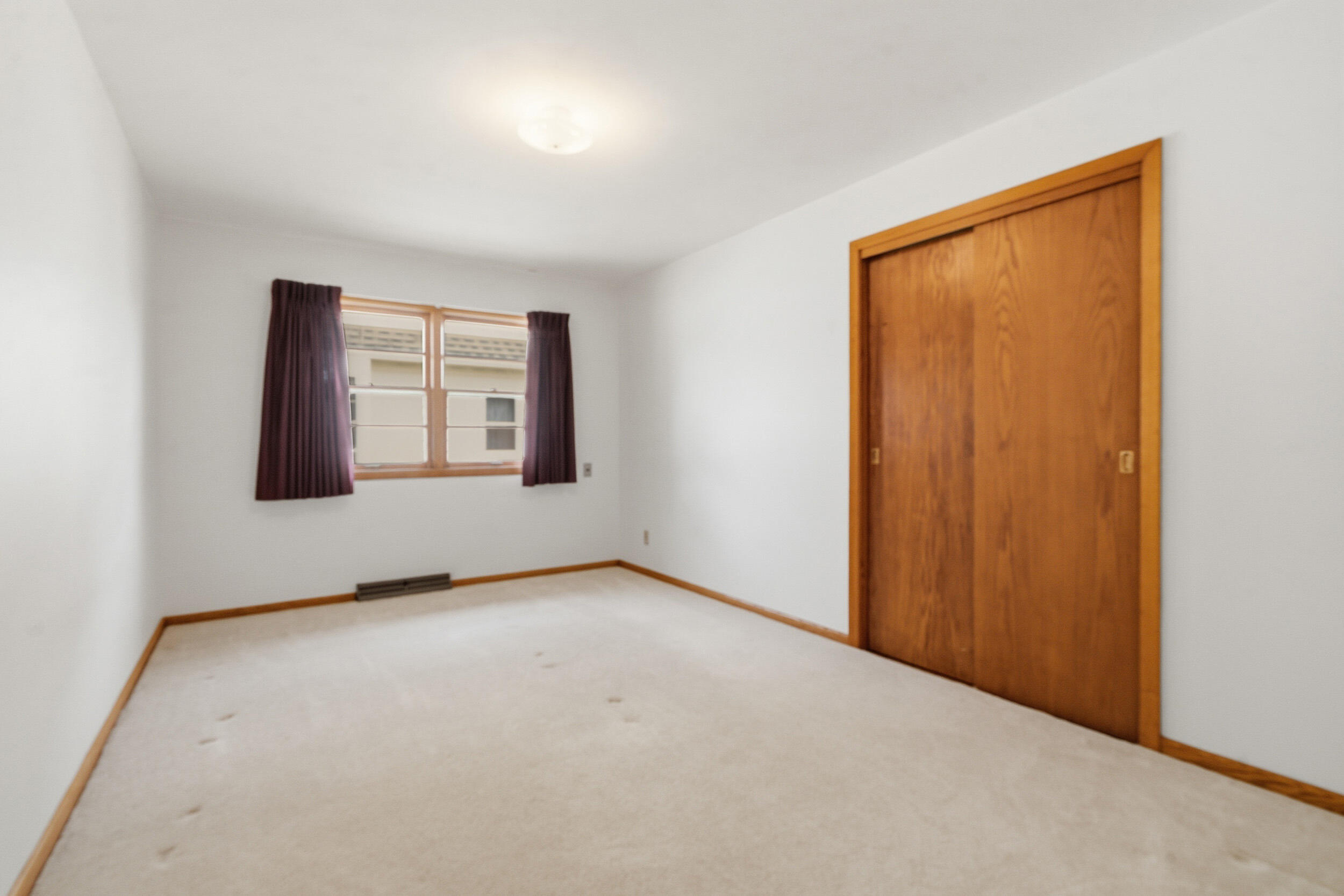 221 S Montana St