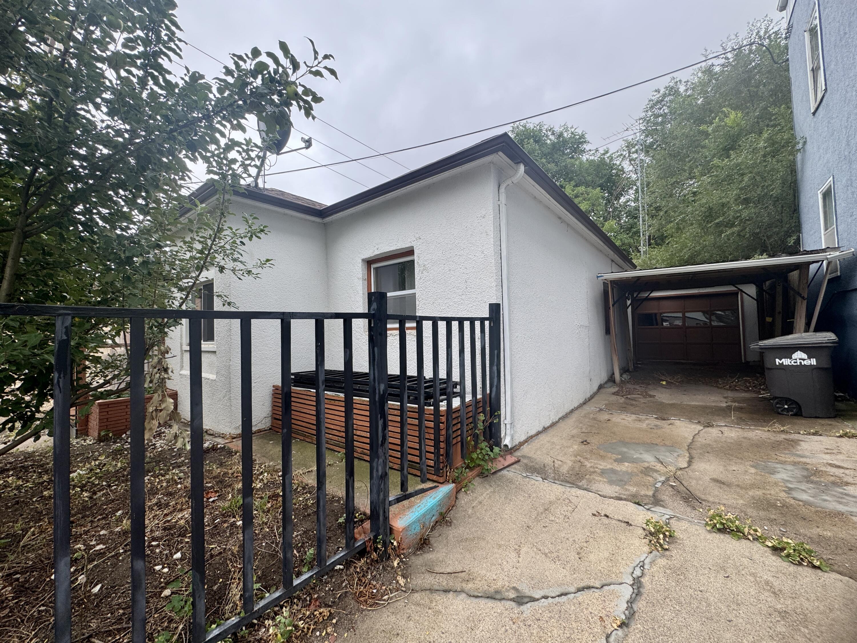 113 W 6th Ave