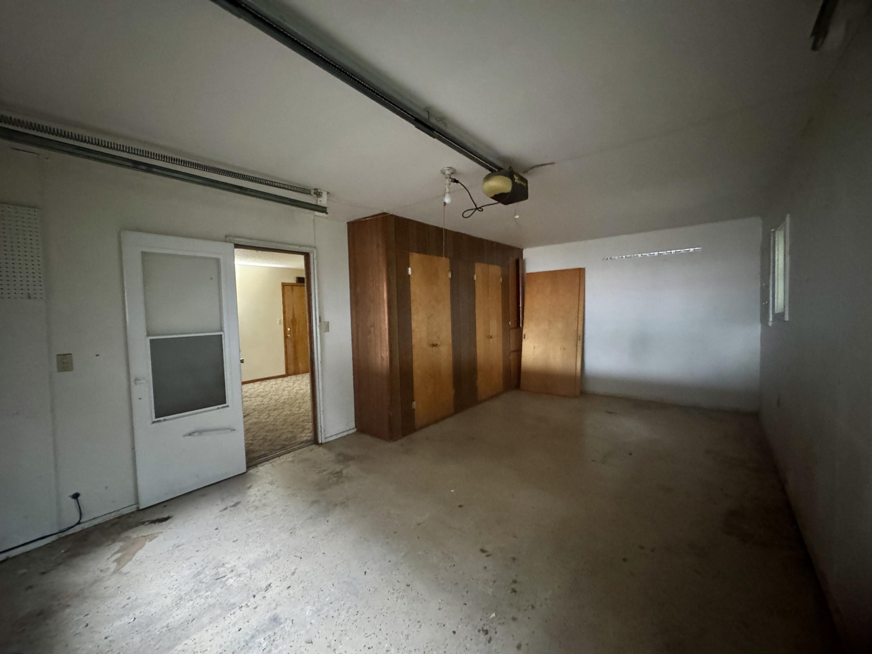 113 W 6th Ave