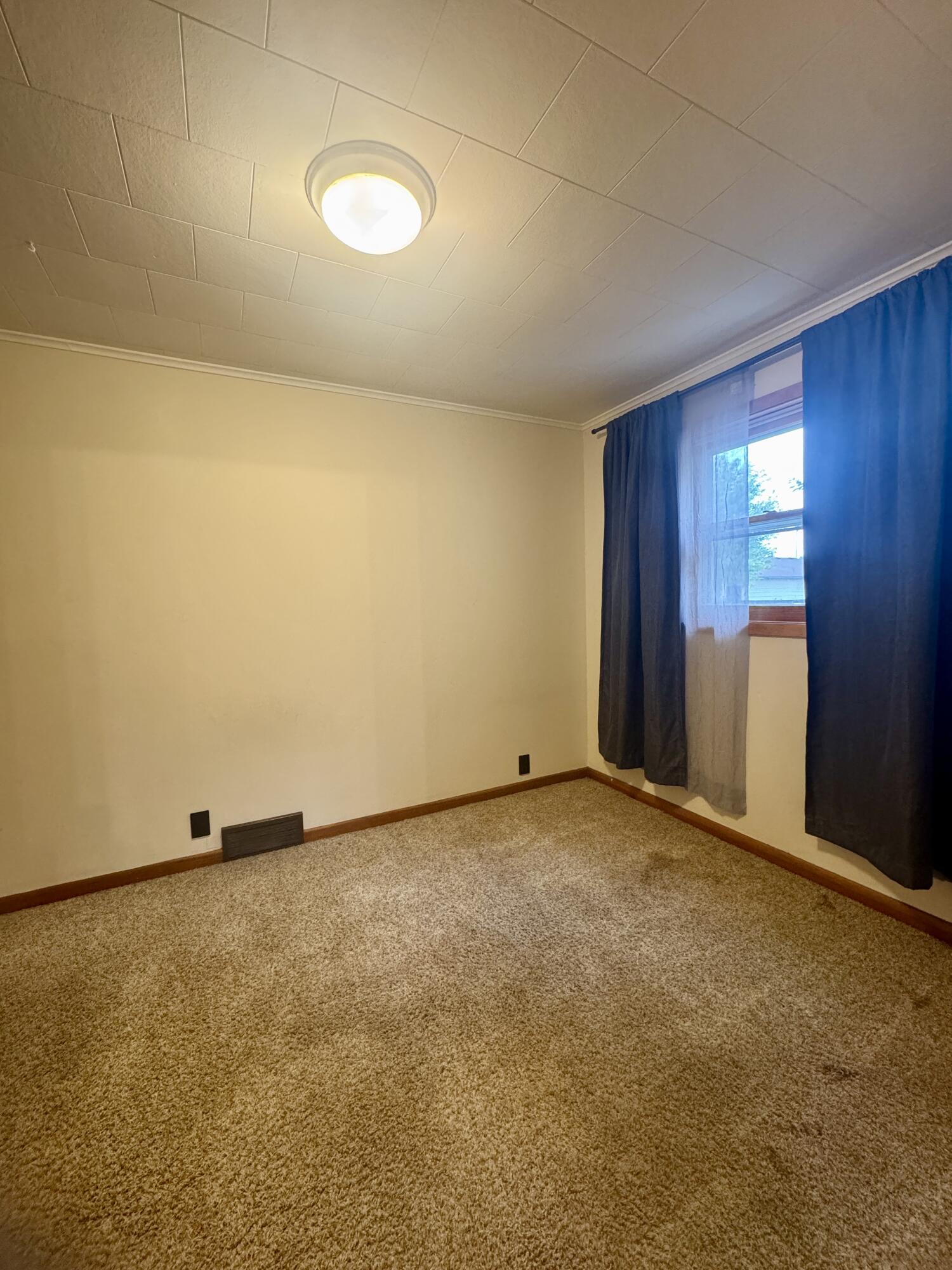 113 W 6th Ave