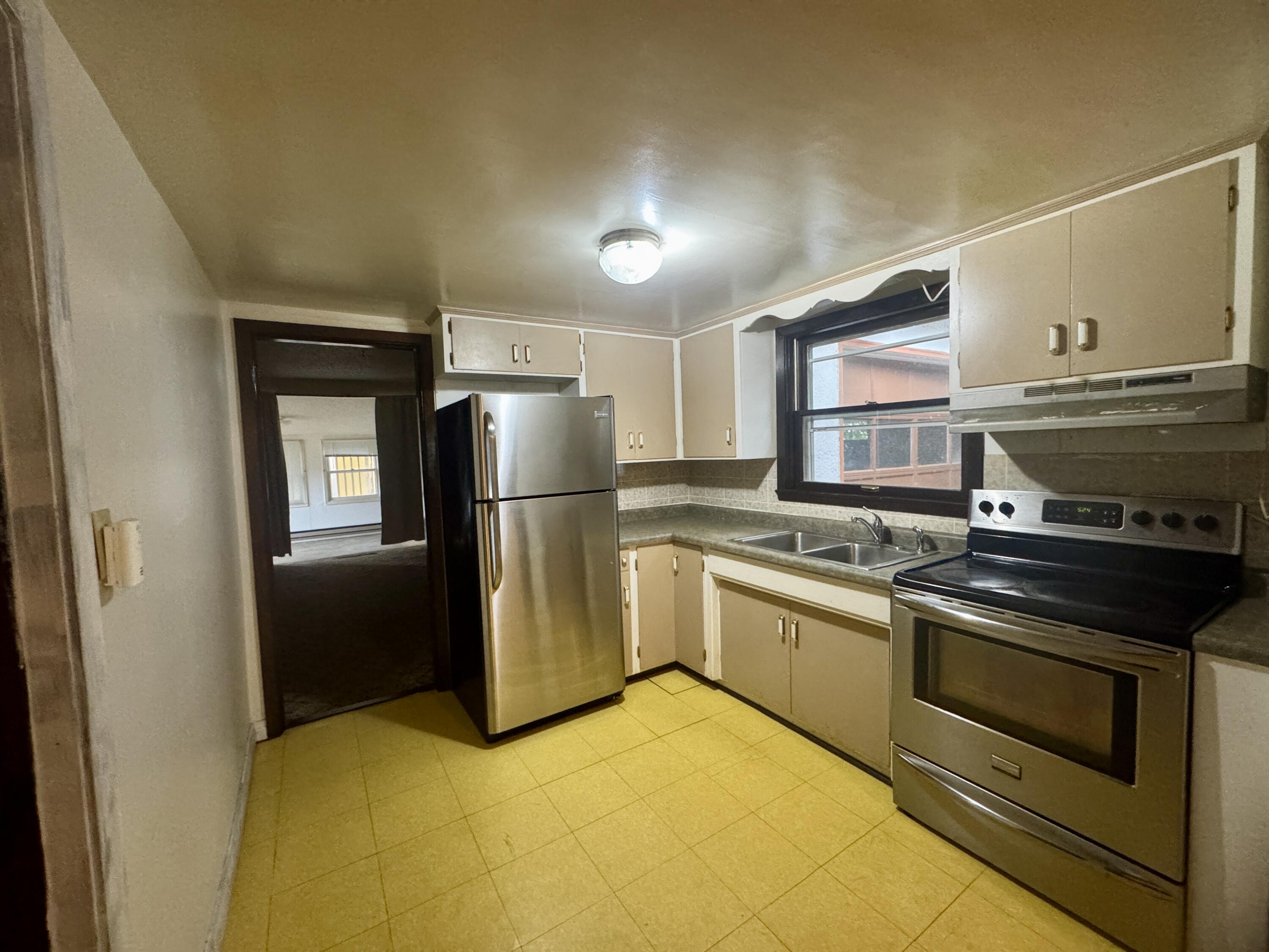 113 W 6th Ave