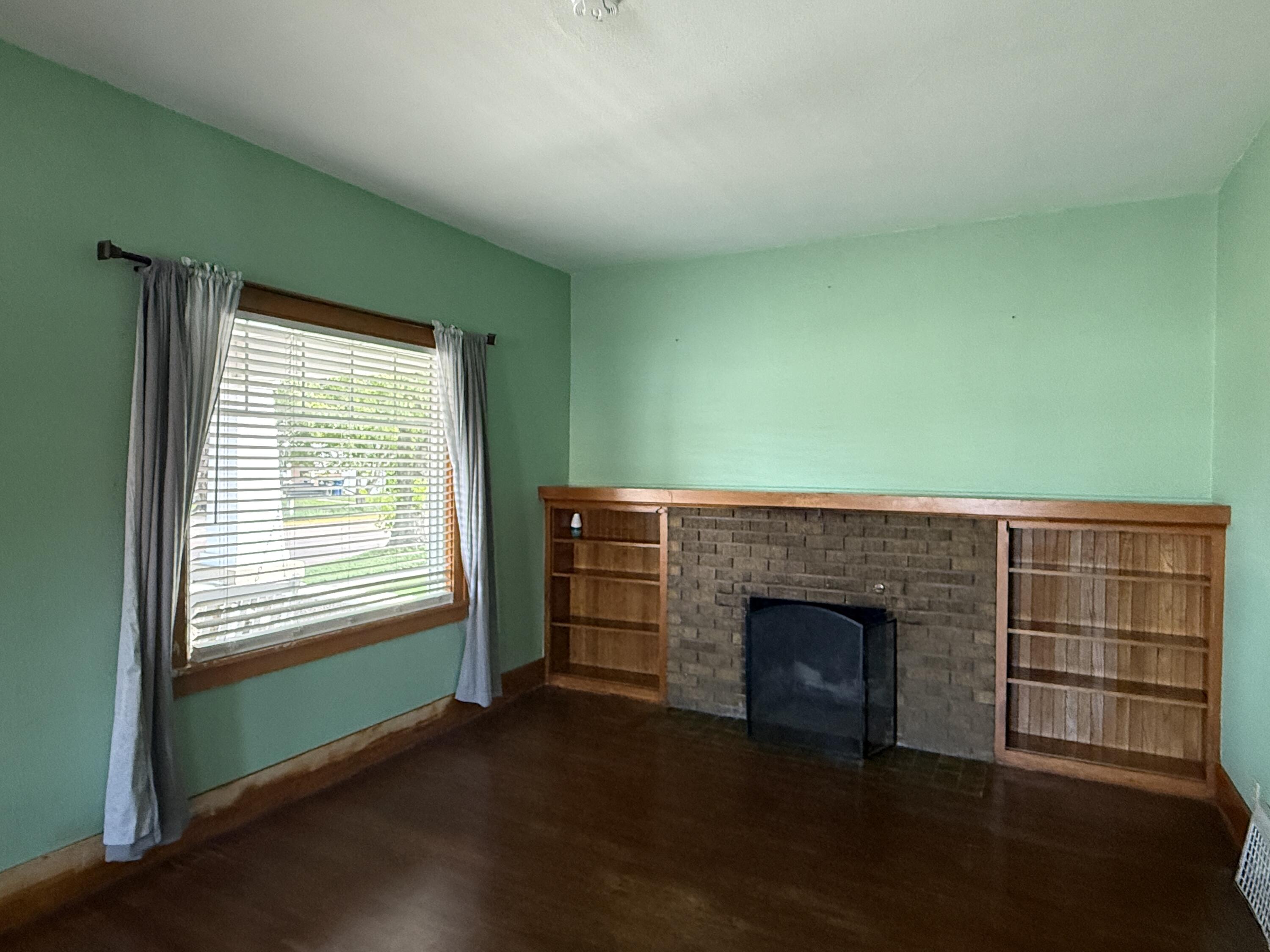 207 E 7th Ave