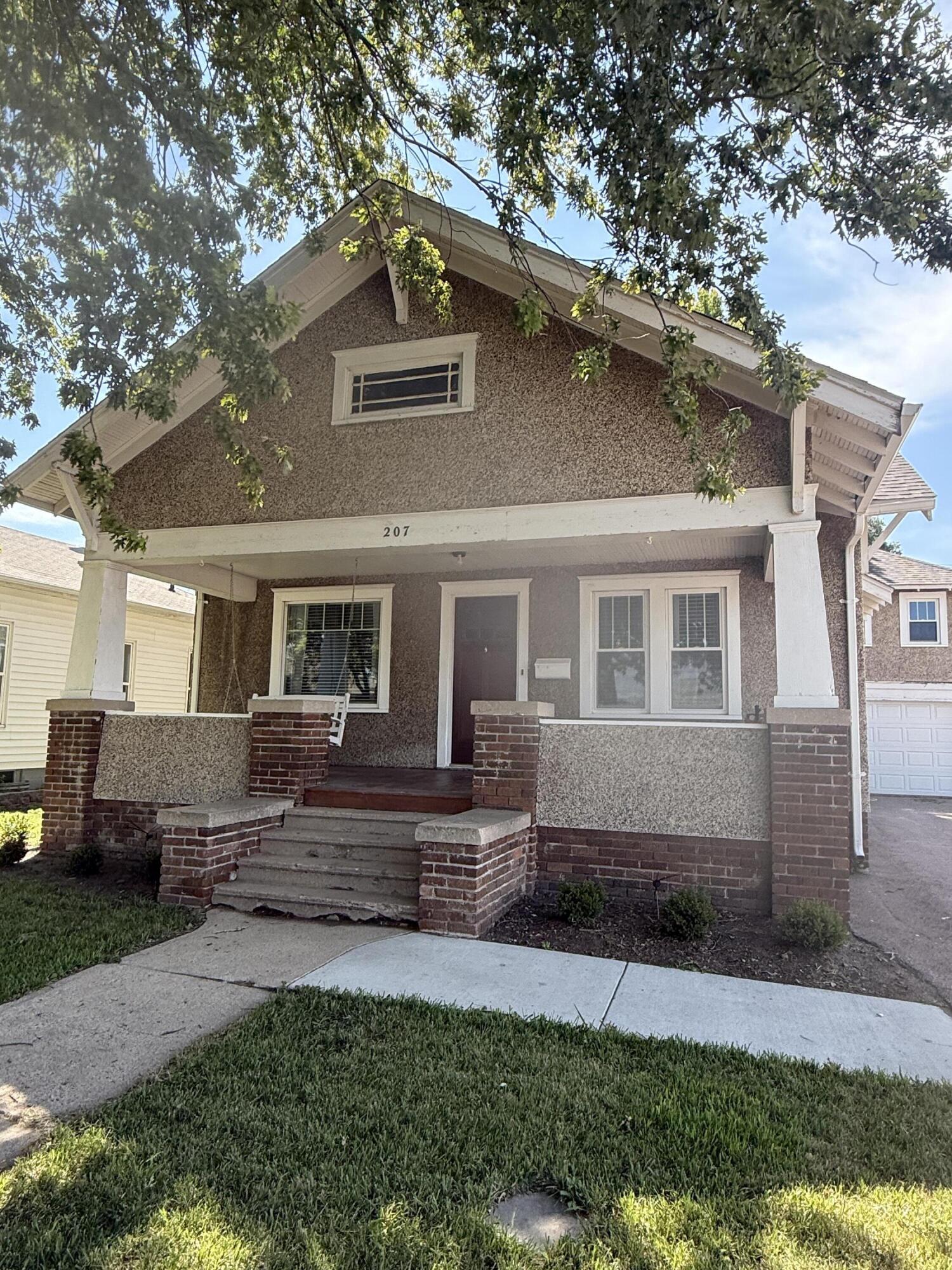 207 E 7th Ave