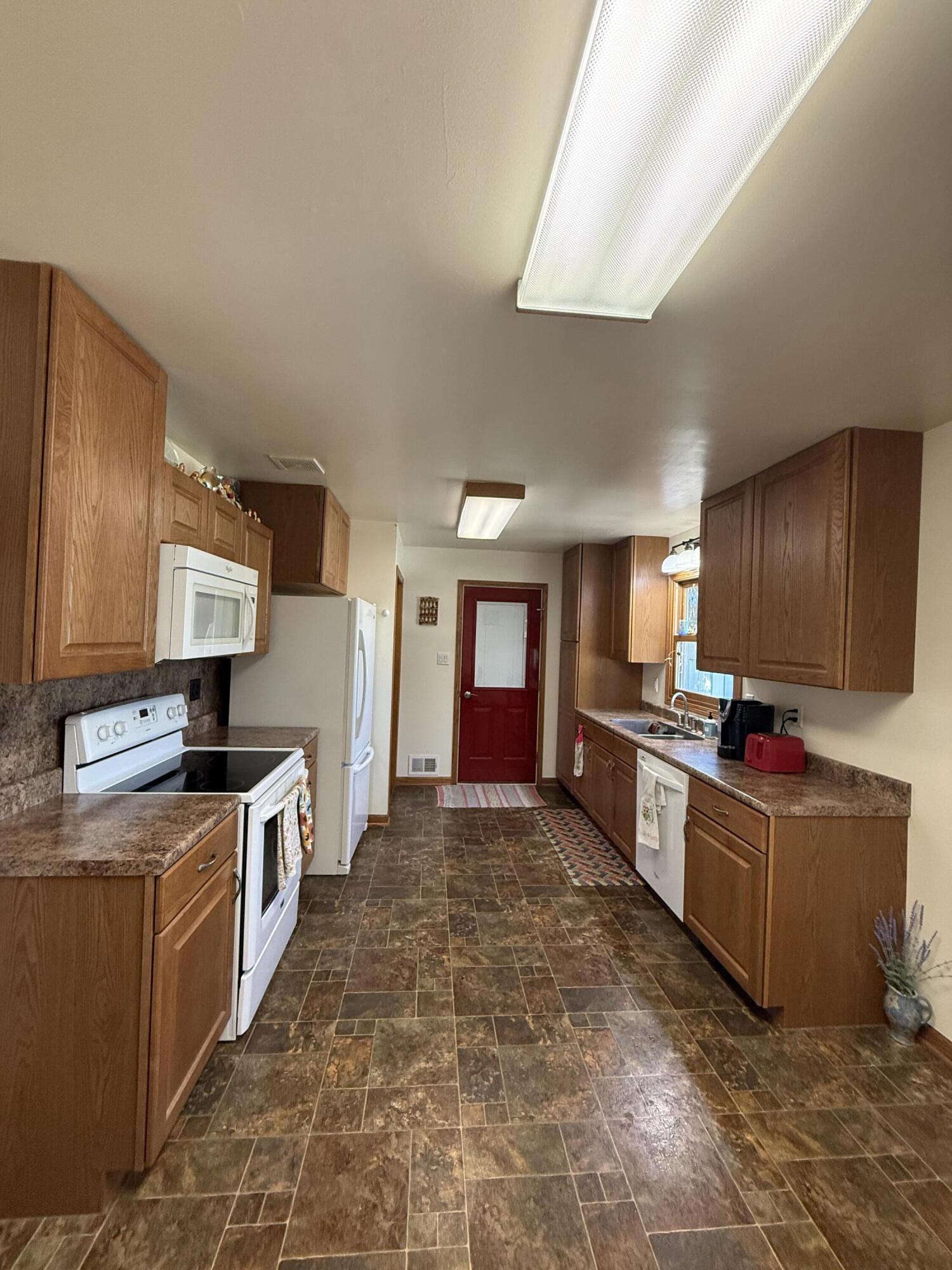 306 2nd St