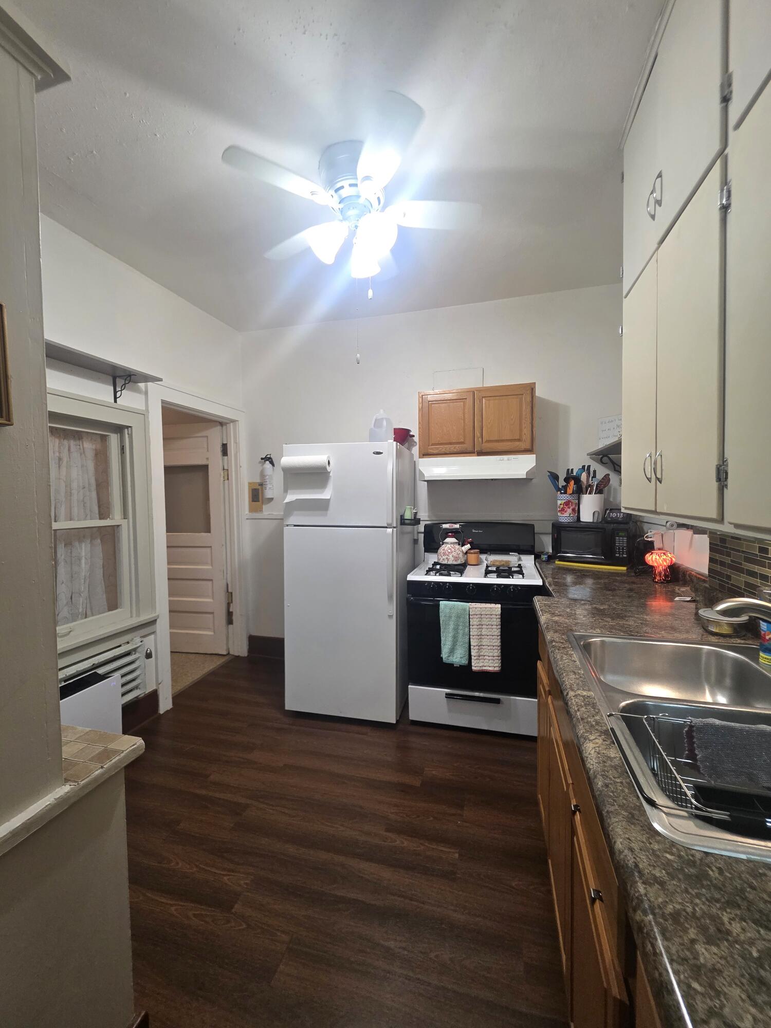 408 S Sanborn Blvd