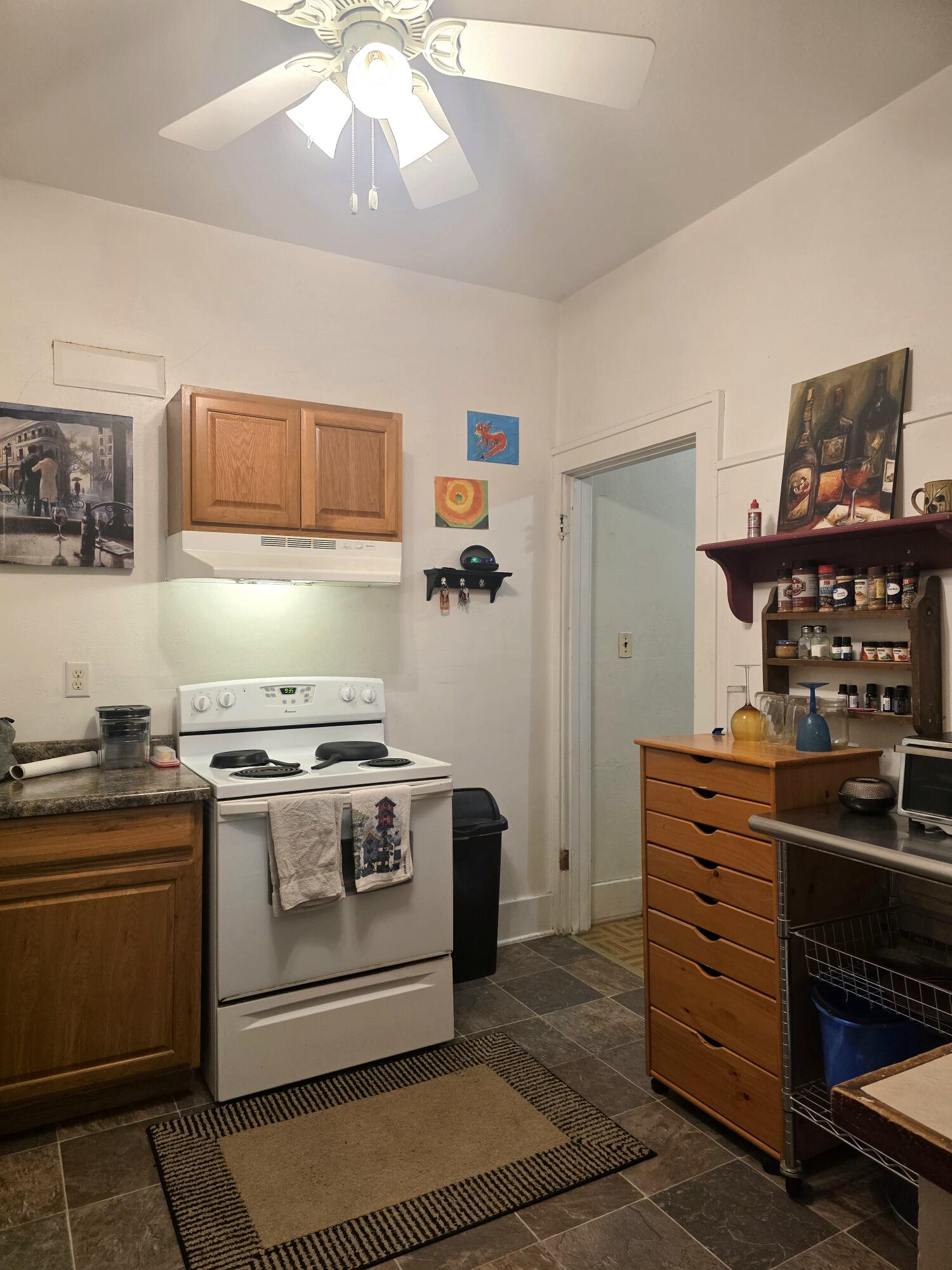 408 S Sanborn Blvd