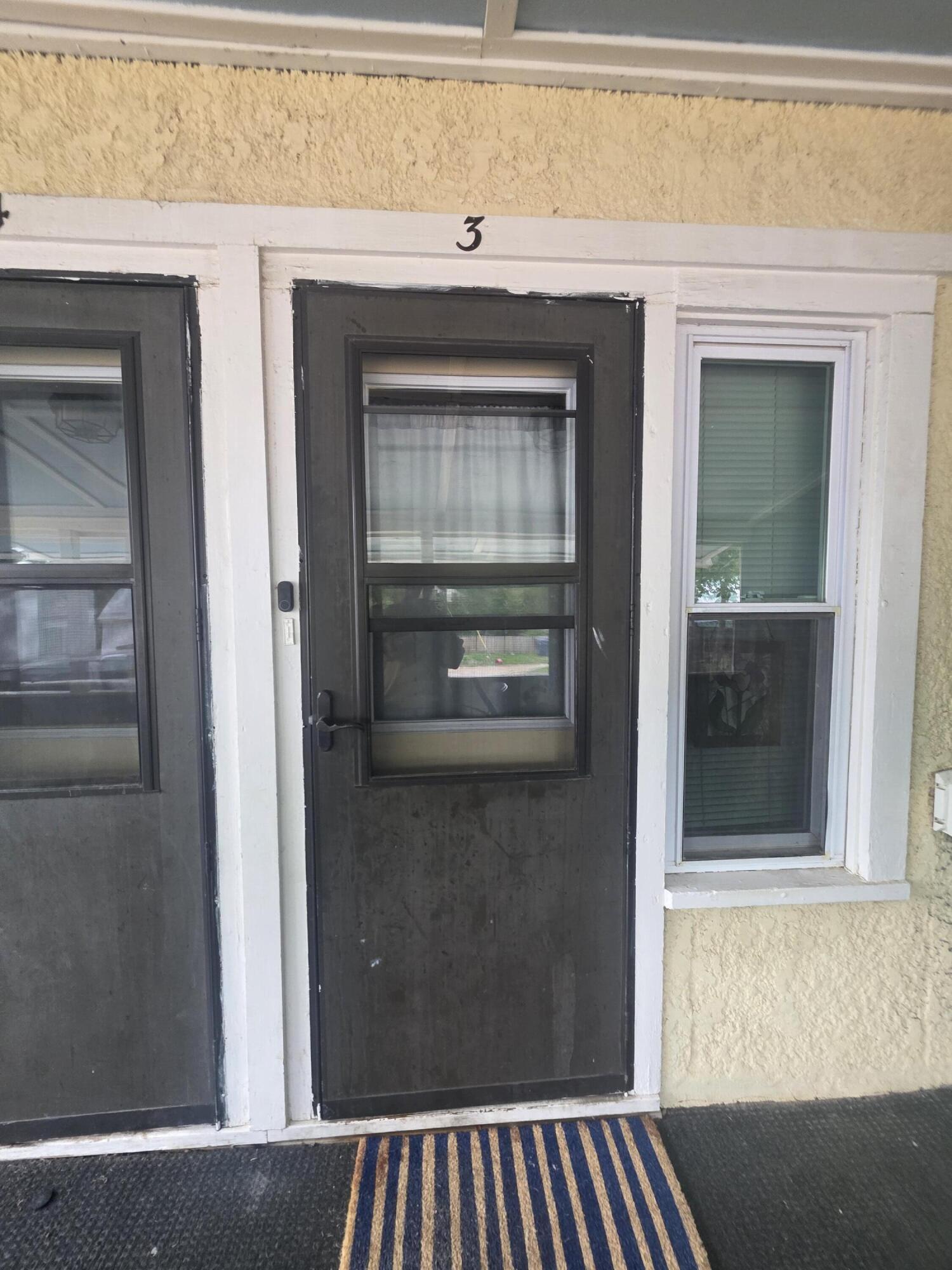408 S Sanborn Blvd