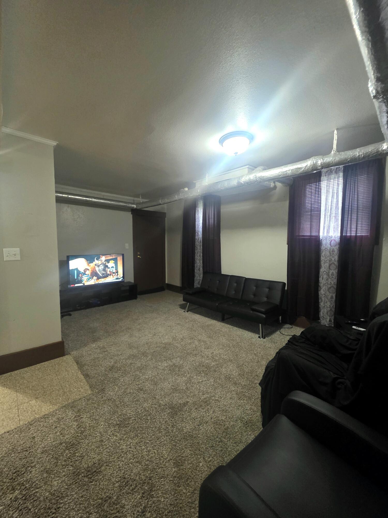 408 S Sanborn Blvd