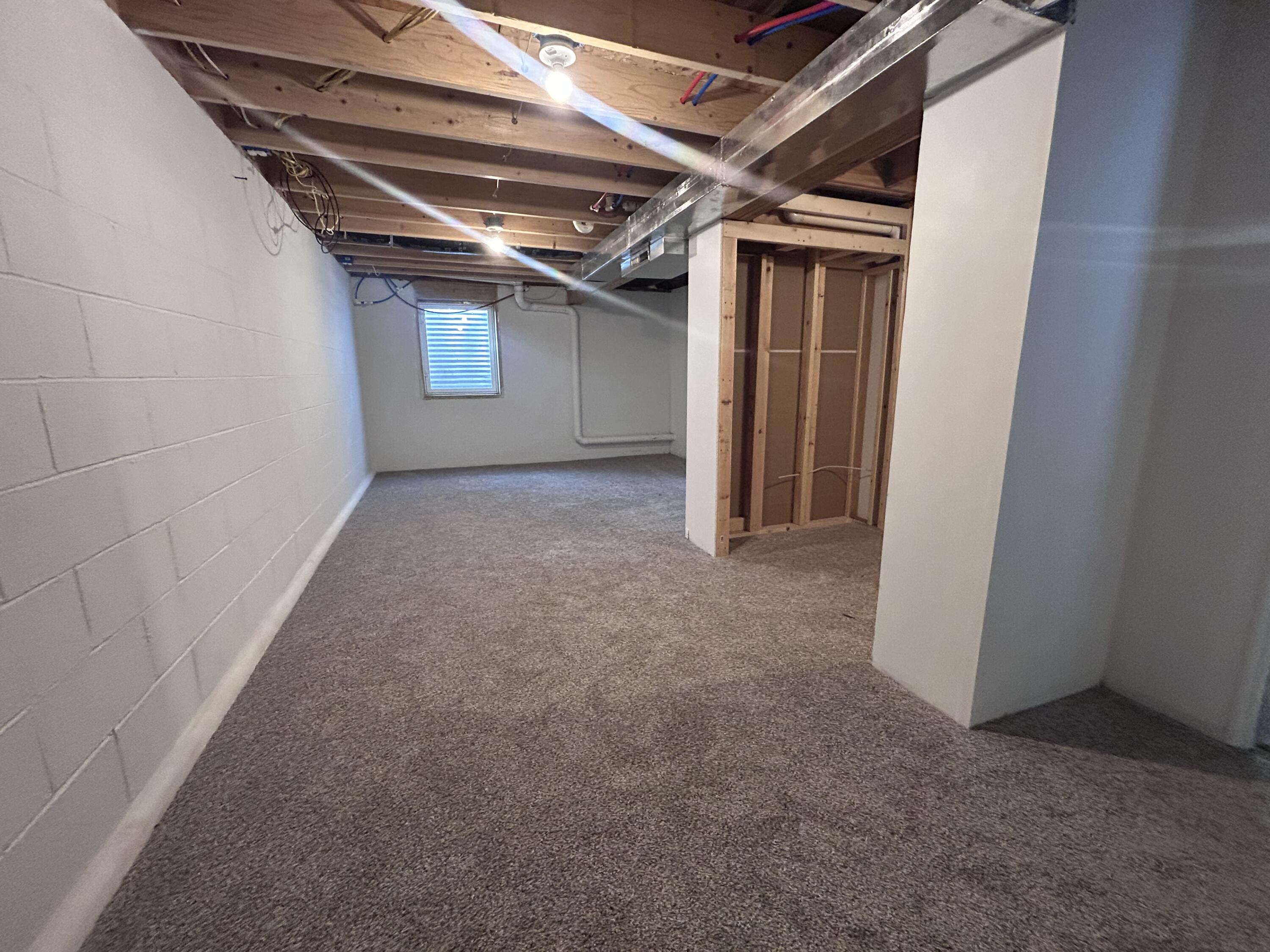209 E 7th Ave