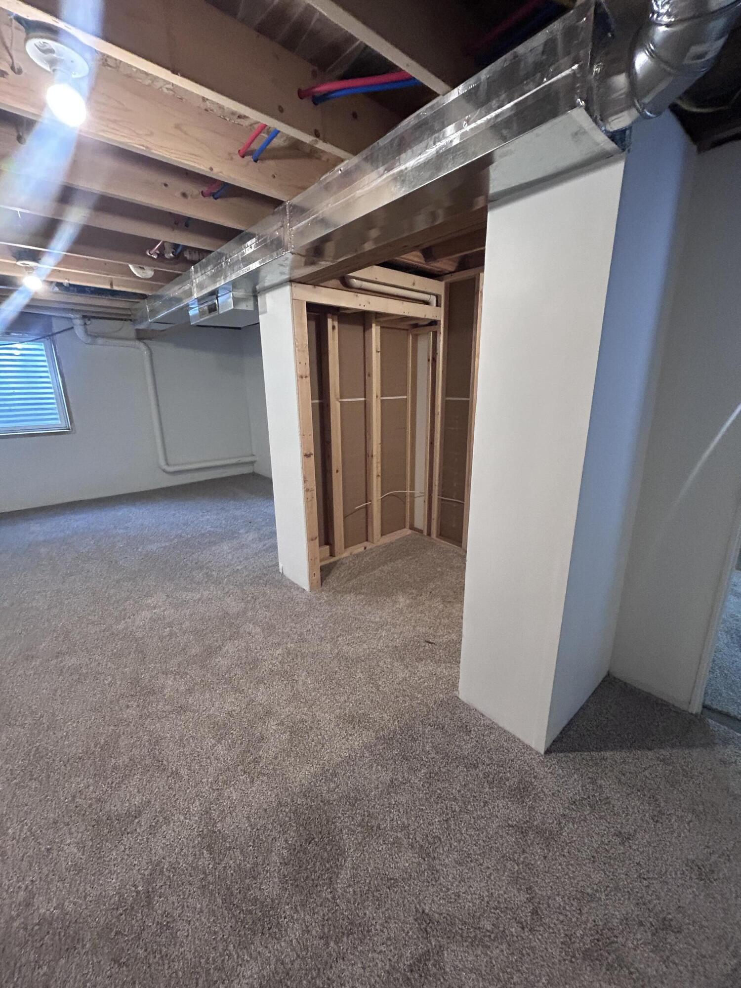 209 E 7th Ave