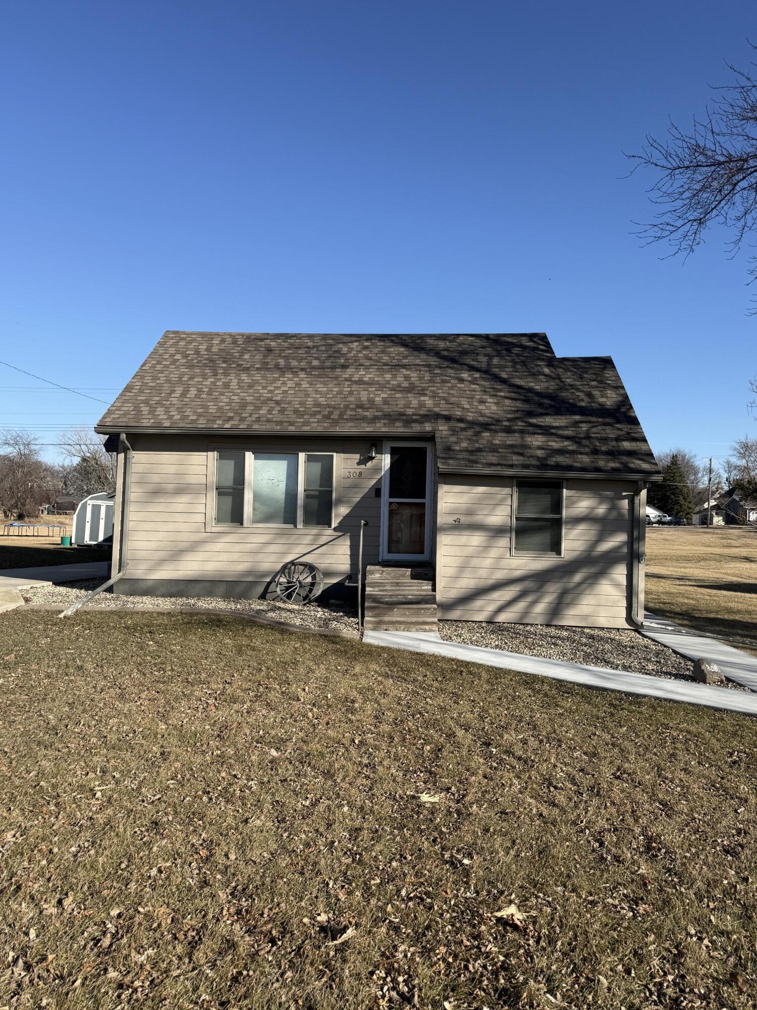 308 N 4th St
