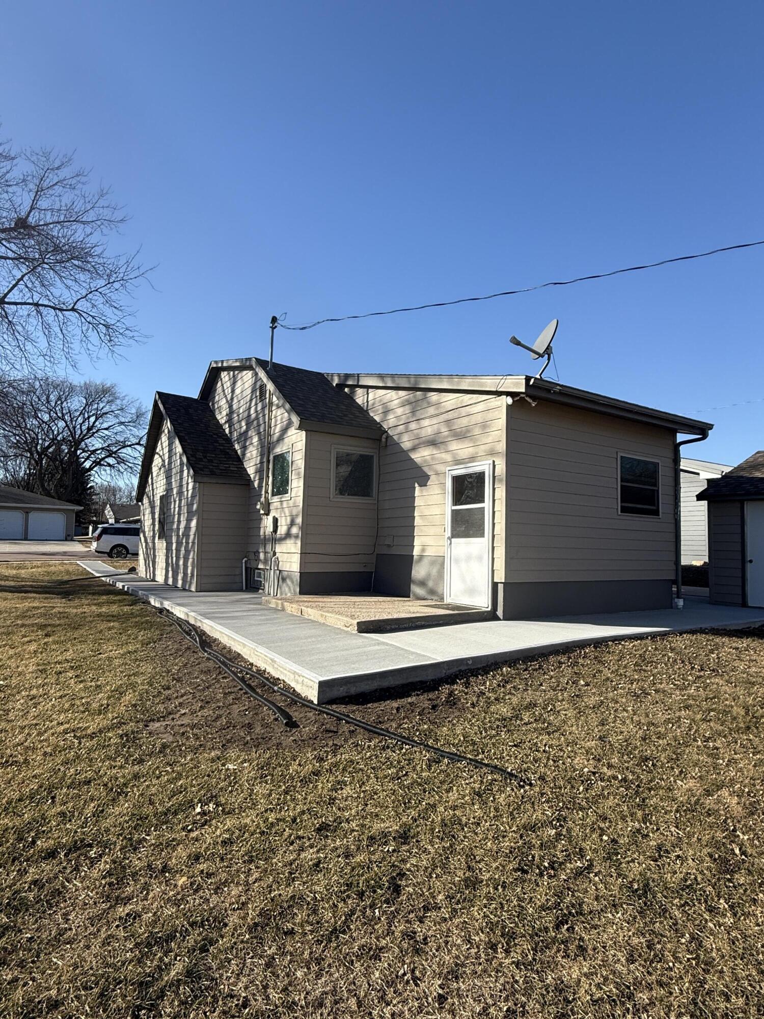 308 N 4th St