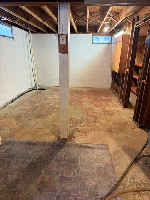 1506 E 3rd Ave