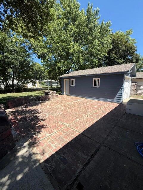 1506 E 3rd Ave