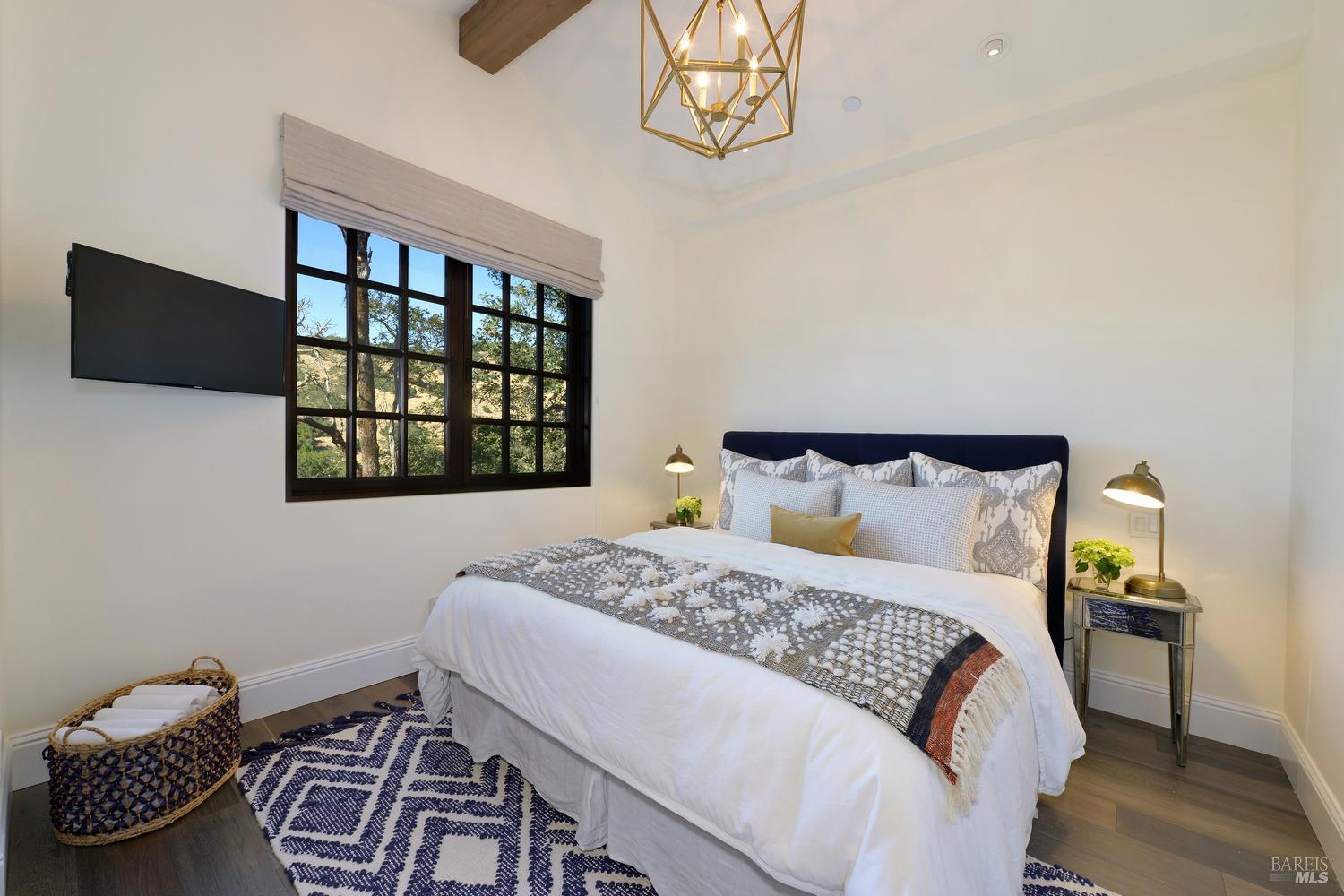6100 Cottage Ridge Road