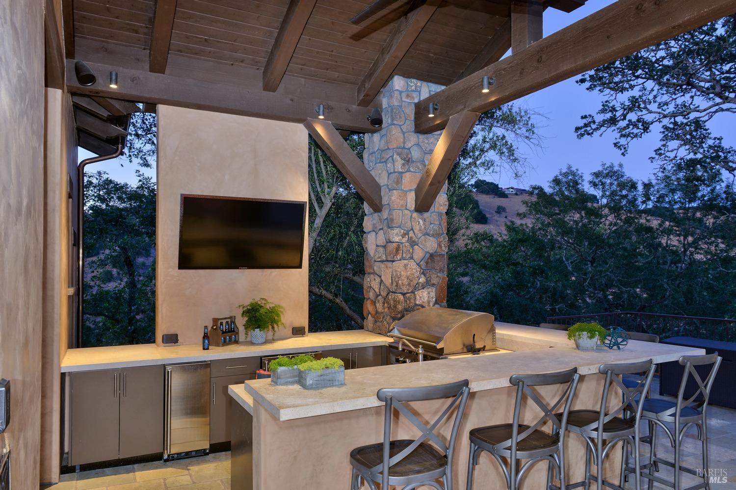 6100 Cottage Ridge Road