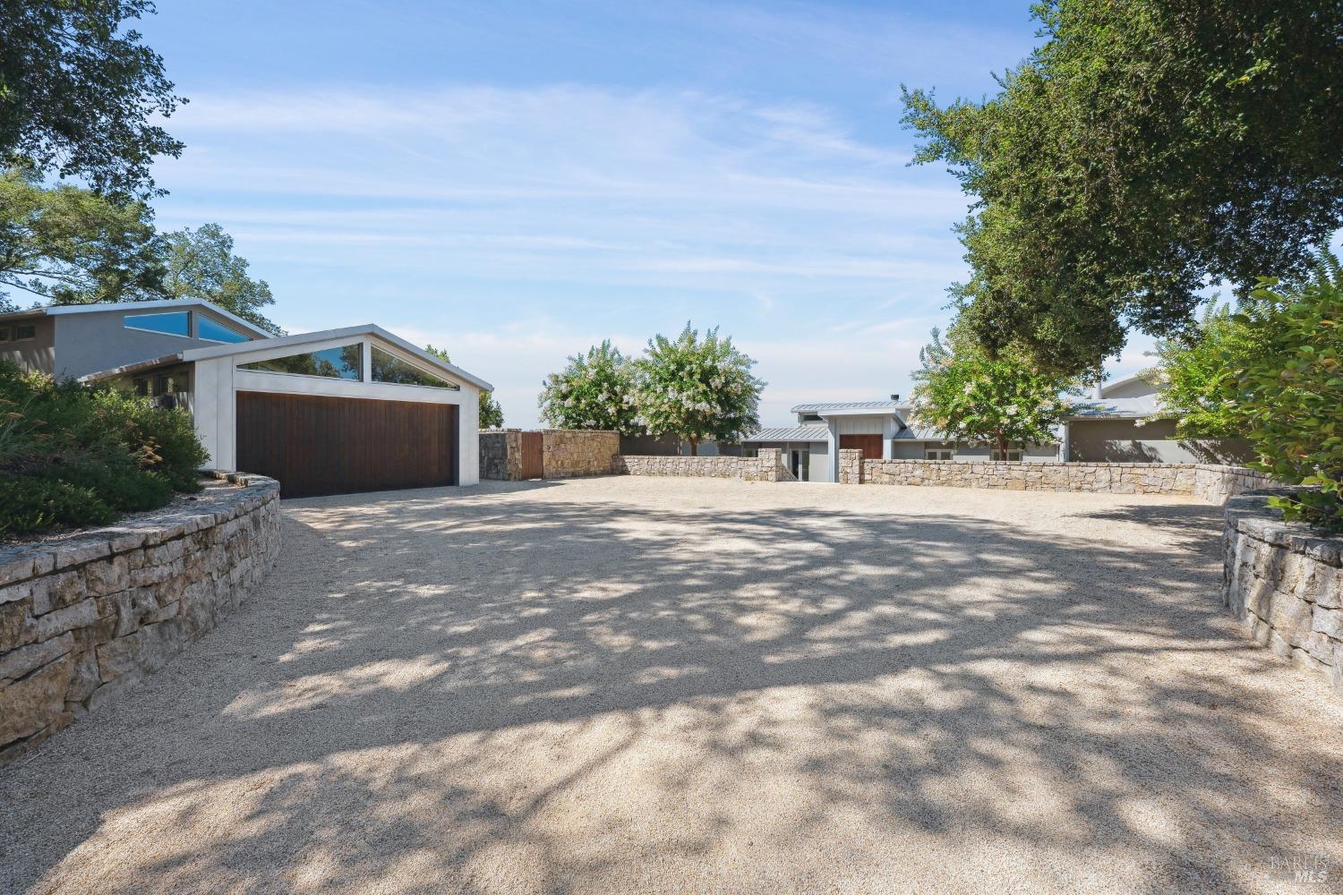 13414 Chalk Hill Road