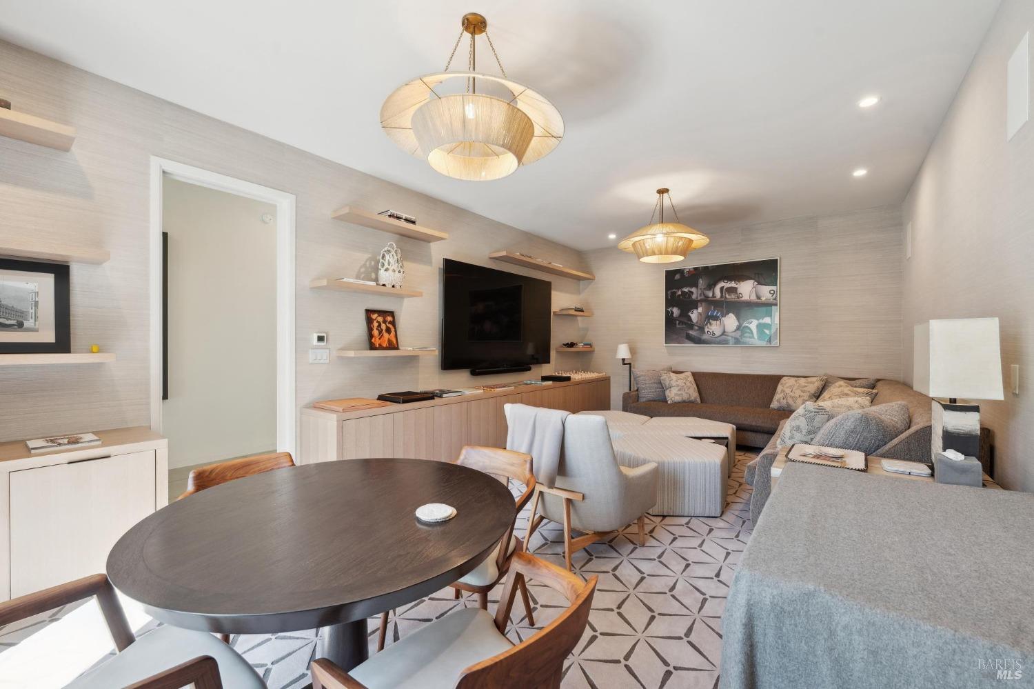 13414 Chalk Hill Road