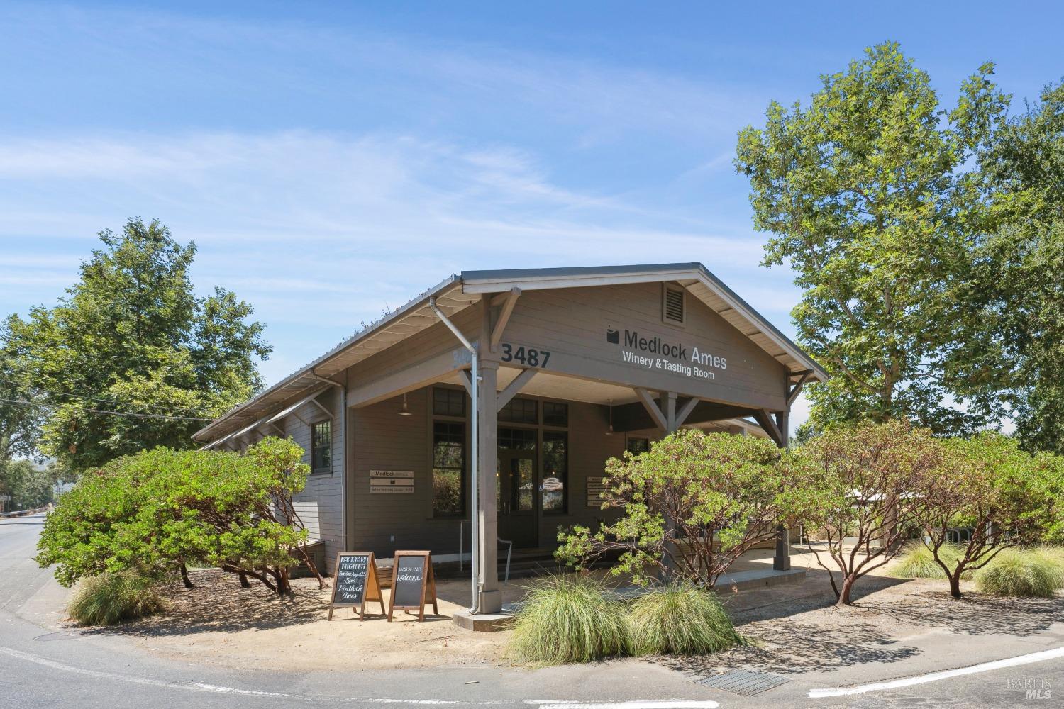 13414 Chalk Hill Road