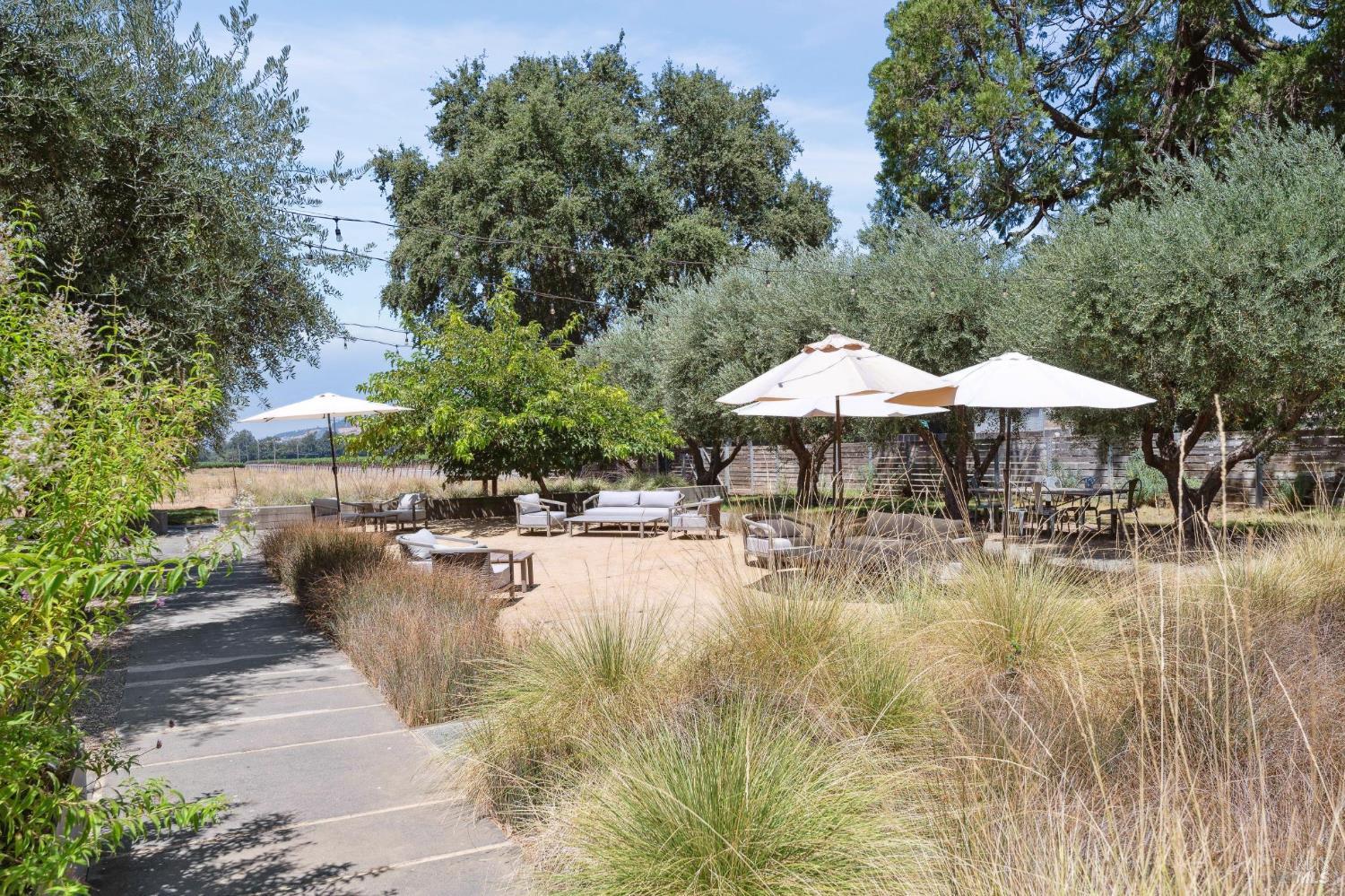 3487 Alexander Valley Road