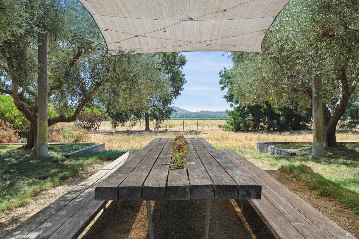 3487 Alexander Valley Road