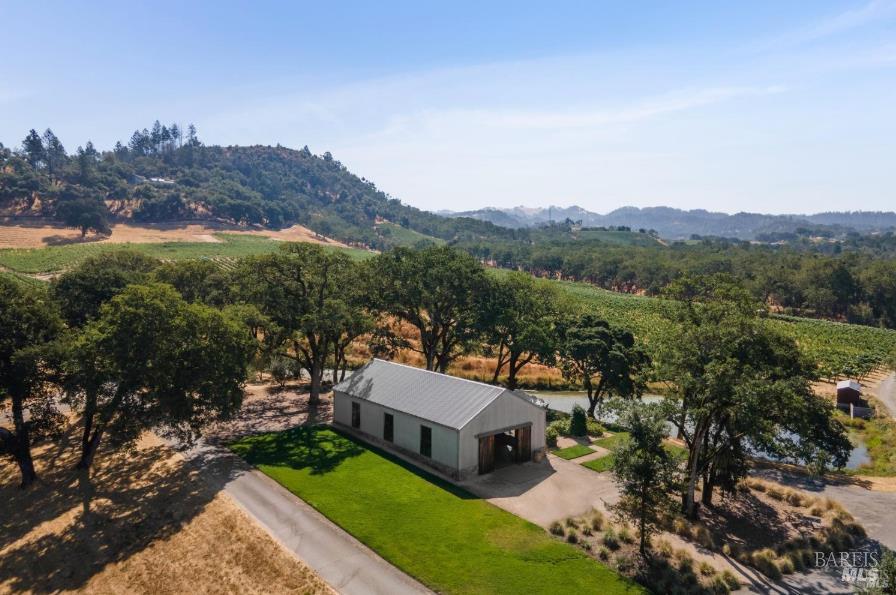 13422 Chalk Hill Road