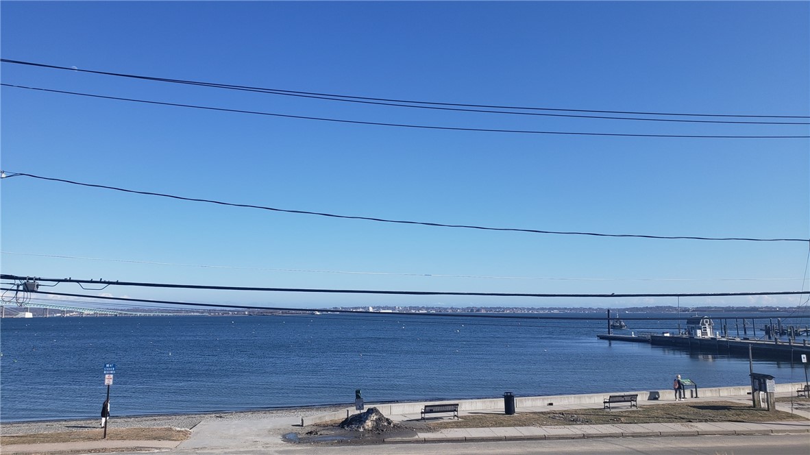 63 Conanicus Avenue Unit: A