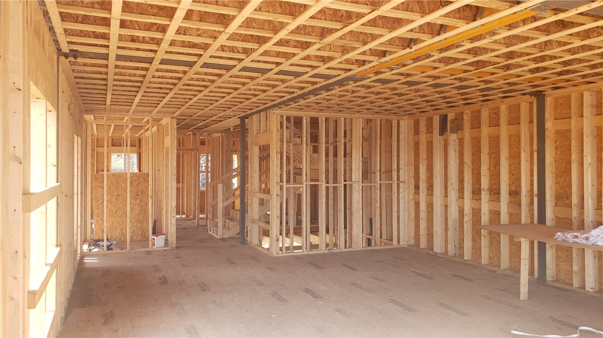 63 Conanicus Avenue Unit: A