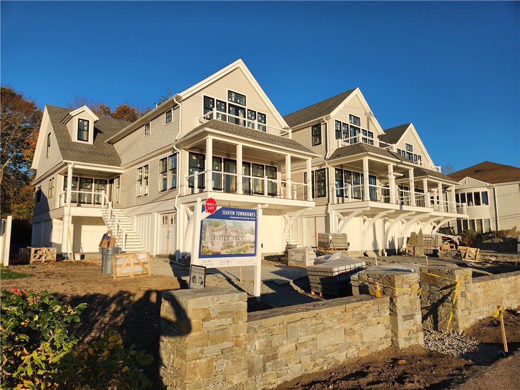 63 Conanicus Avenue Unit: B
