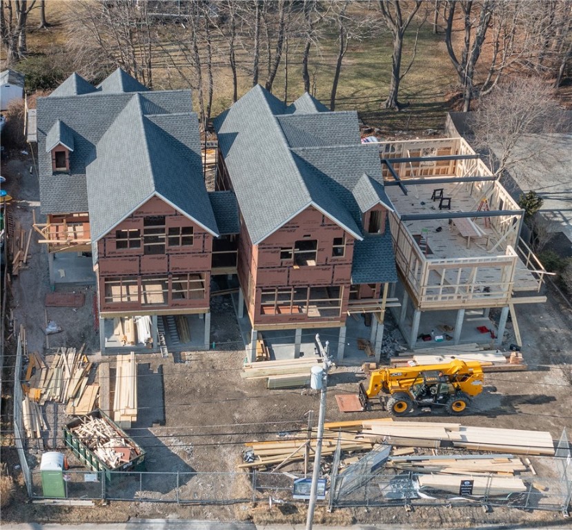 63 Conanicus Avenue Unit: C