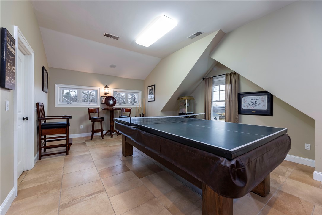 33 Whittier Road