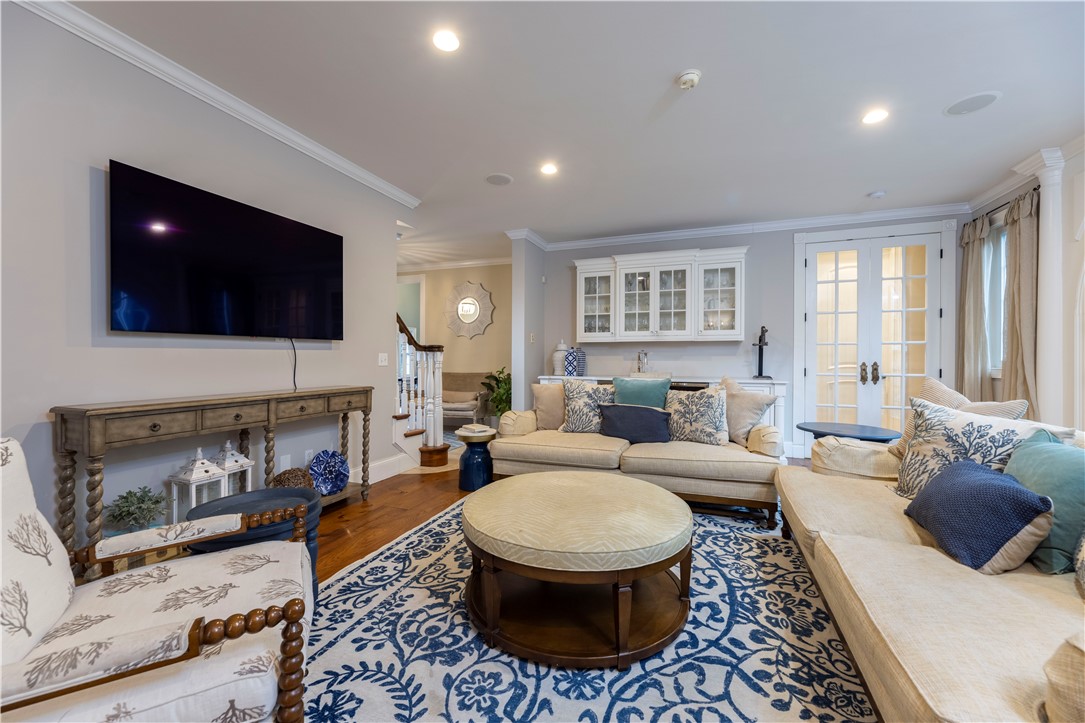 33 Whittier Road