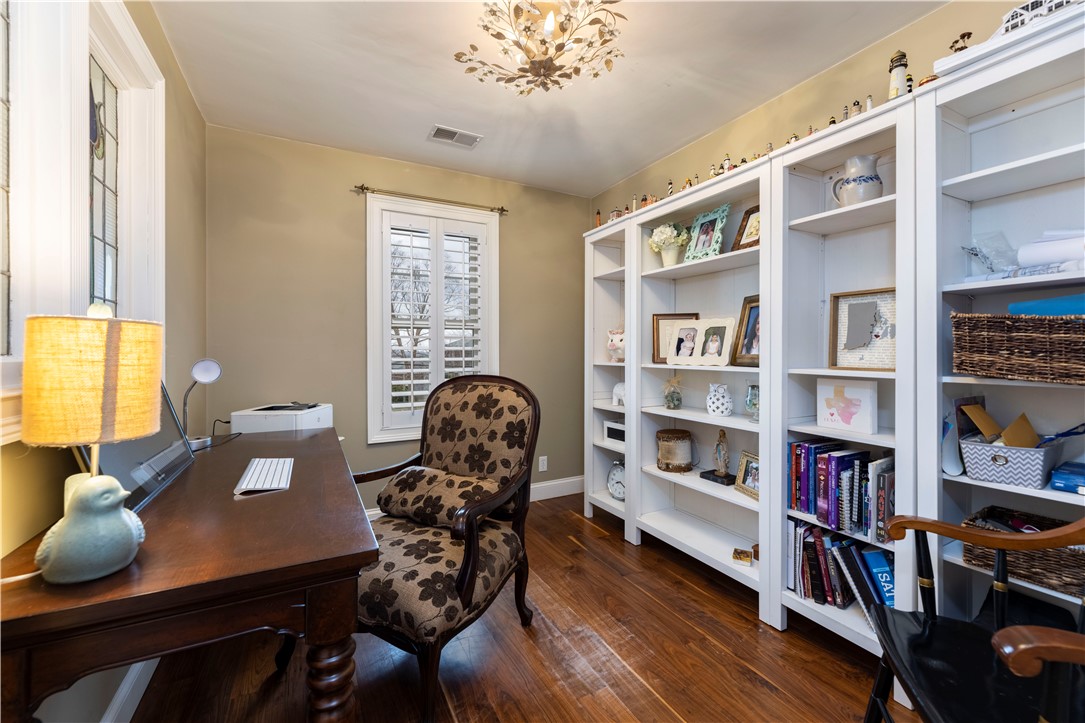 33 Whittier Road