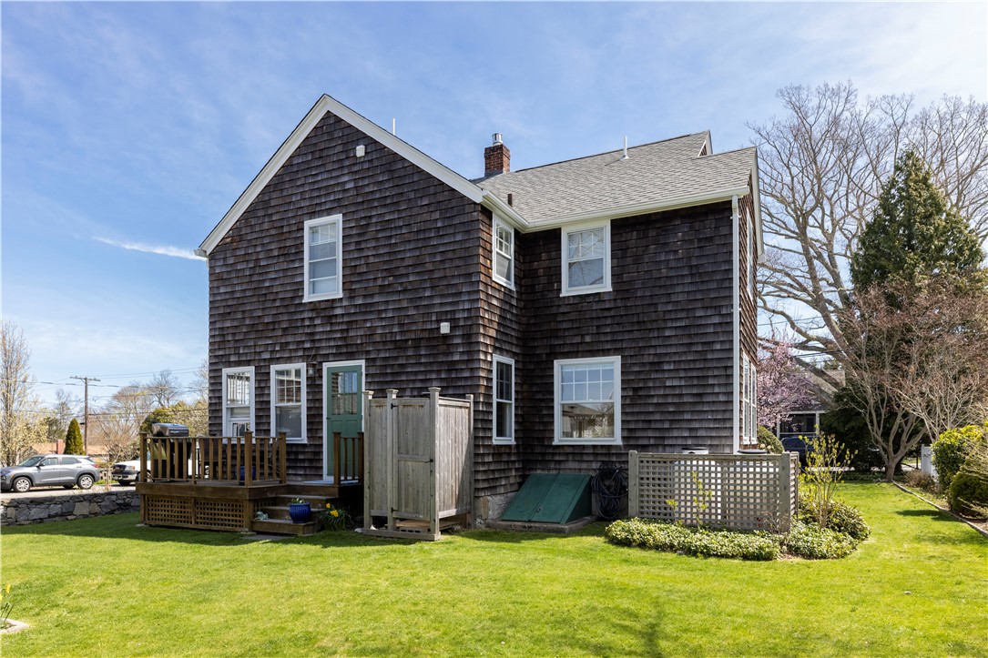 70 Howland Avenue