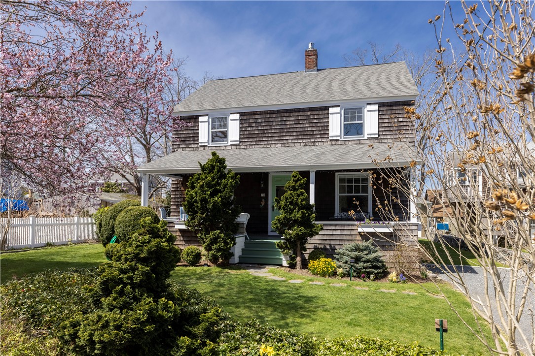 70 Howland Avenue
