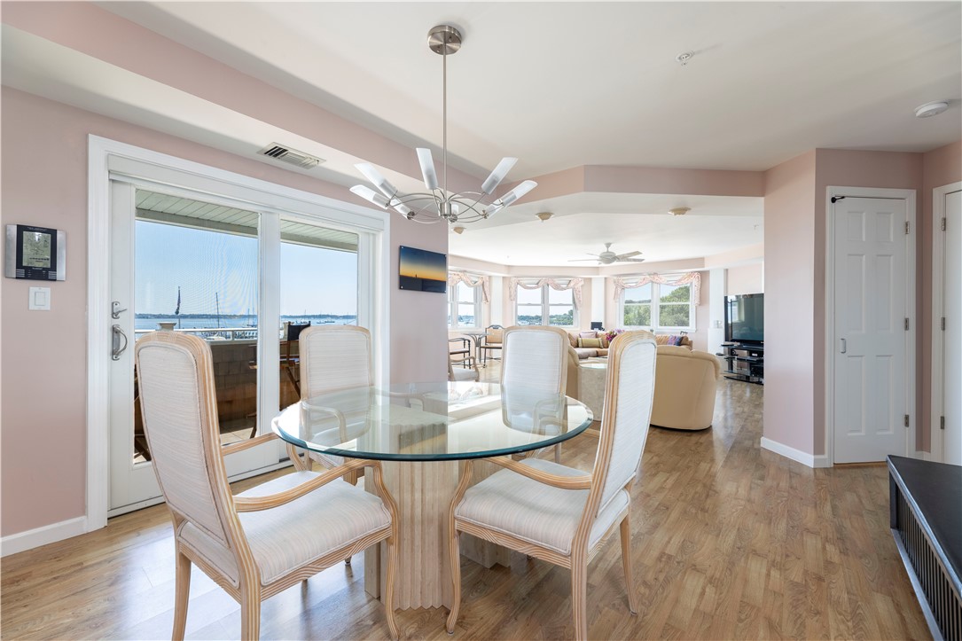 53 Conanicus Avenue Unit: 2A