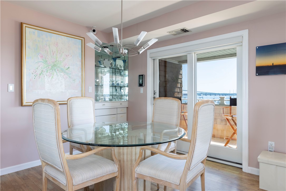 53 Conanicus Avenue Unit: 2A